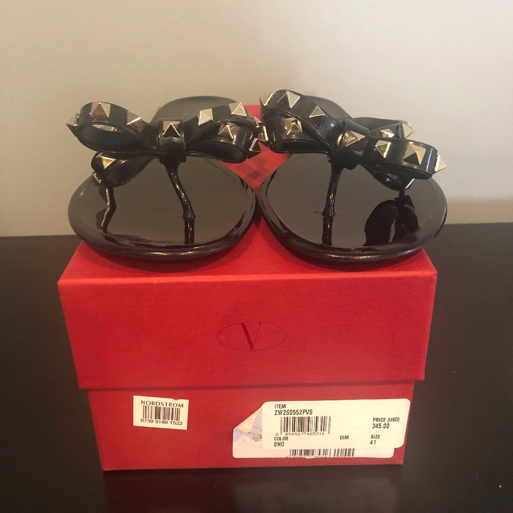 Valentino Rockstud Jelly Thong - EUC!